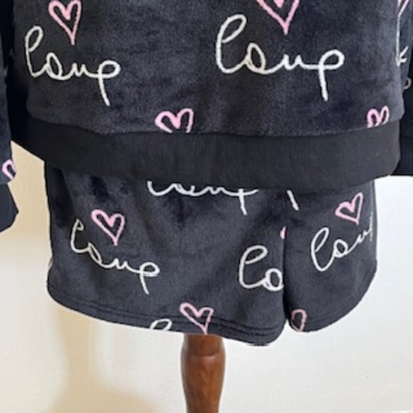 Free Haven Black Velour Love Shorts & Sweatshirt 2 Piece Women’s 3XL - Picture 8 of 10